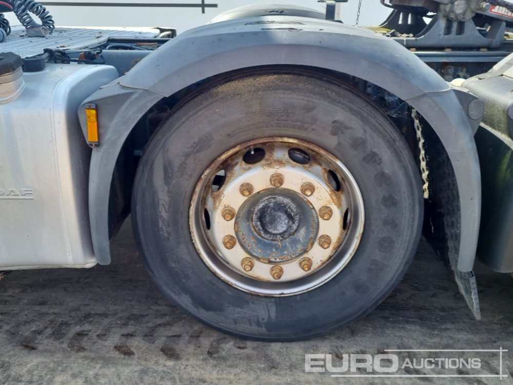 Камион влекач 2015 DAF CF460: слика 10