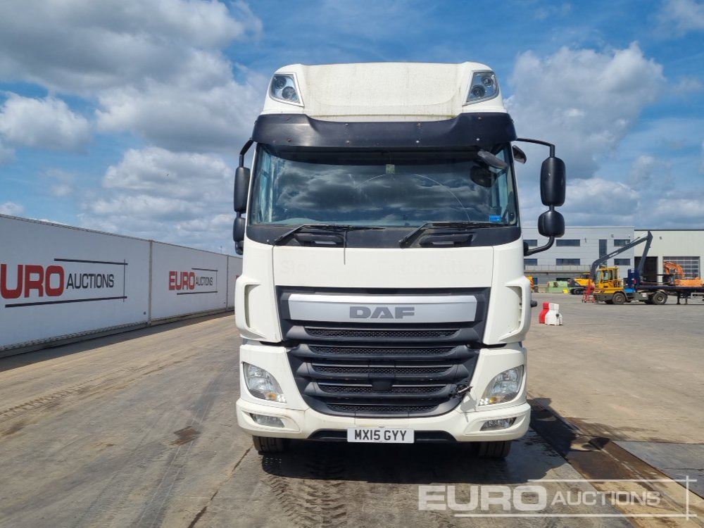 Камион влекач 2015 DAF CF460: слика 8