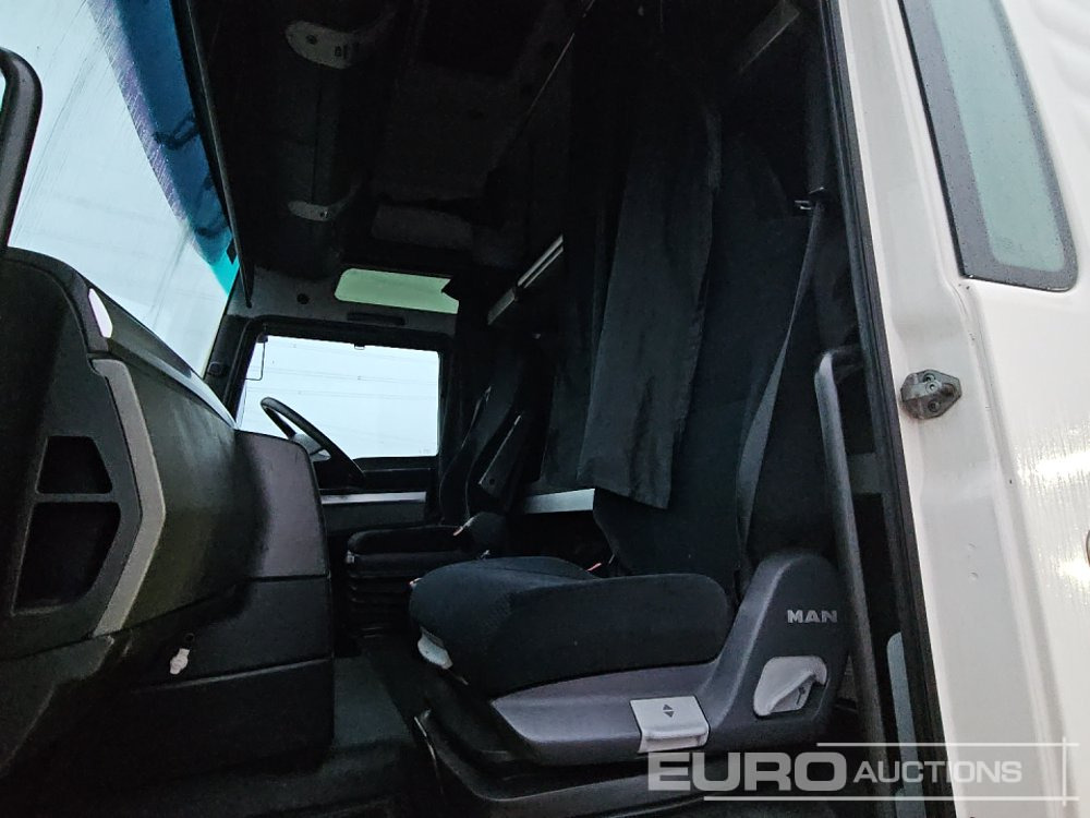 Камион влекач 2015 MAN TGX26.480: слика 30 Камион влекач 2015 MAN TGX26.480: слика 30