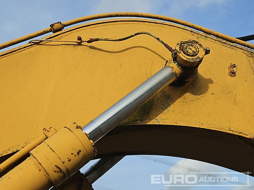 Багер гасеничар Komatsu PC210-3: слика 22