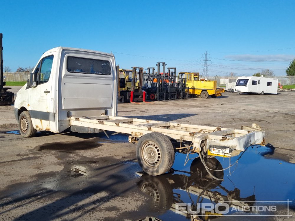 2007 Mercedes 4x2 Chassis Cab (Non Runner) - Комбе: слика 3 2007 Mercedes 4x2 Chassis Cab (Non Runner) - Комбе: слика 3