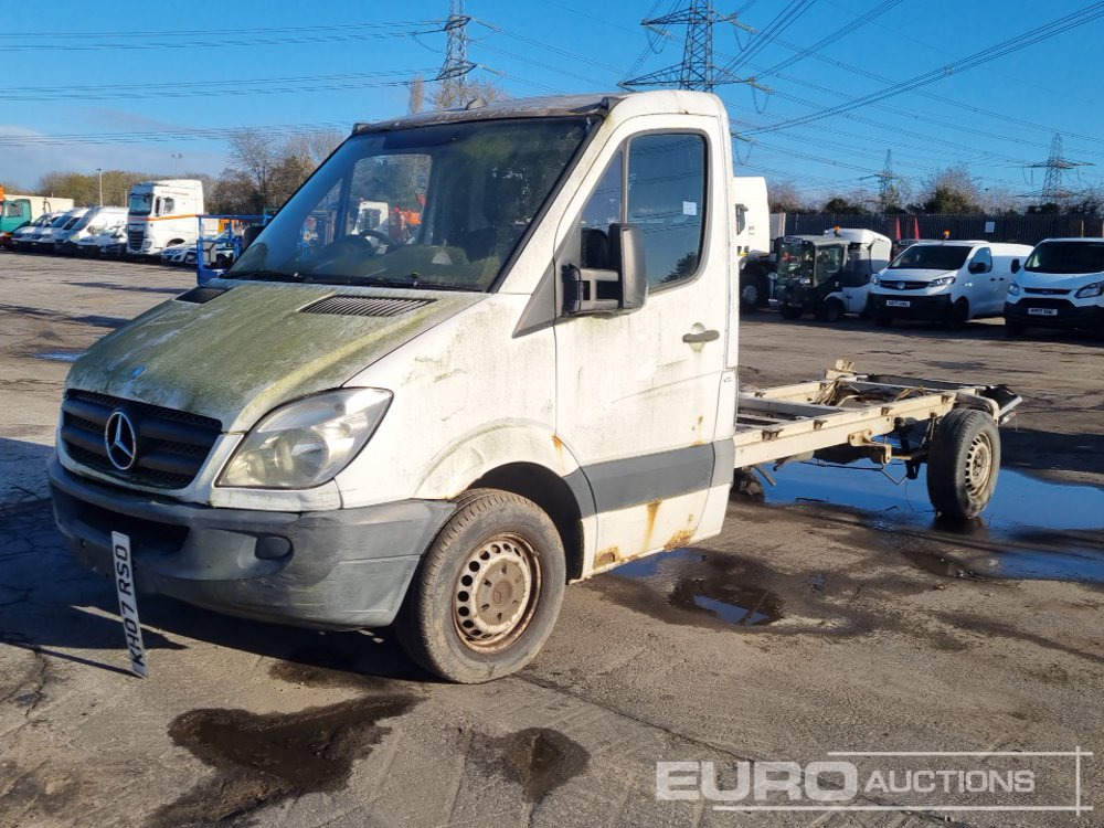 2007 Mercedes 4x2 Chassis Cab (Non Runner) - Комбе: слика 1 2007 Mercedes 4x2 Chassis Cab (Non Runner) - Комбе: слика 1