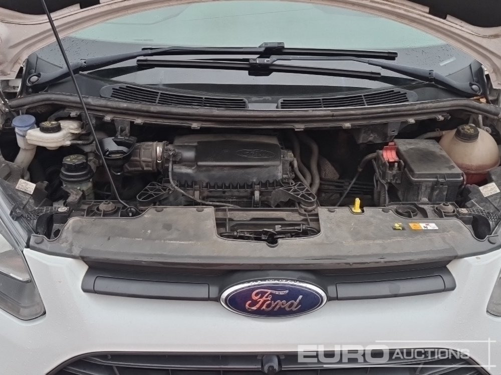 Комбе 2017 Ford Transit Custom 290: слика 13 Комбе 2017 Ford Transit Custom 290: слика 13