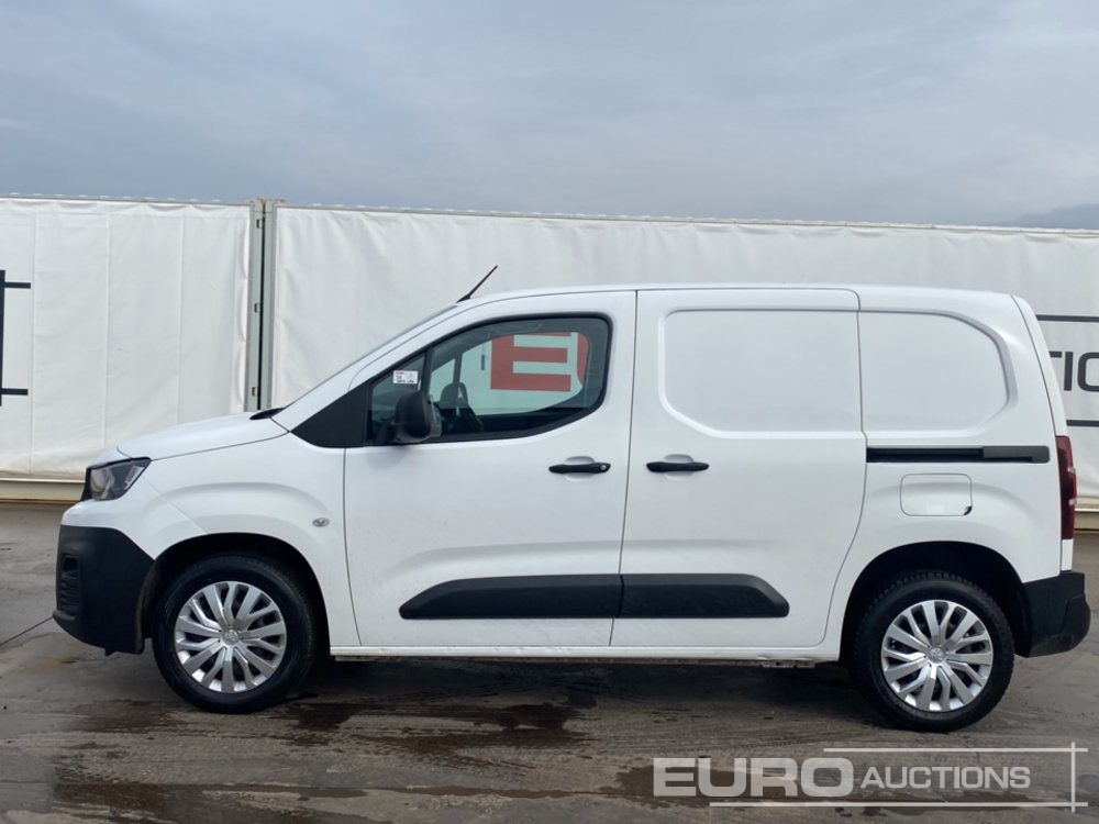 2021 Peugeot Partner - Комбе: слика 2 2021 Peugeot Partner - Комбе: слика 2