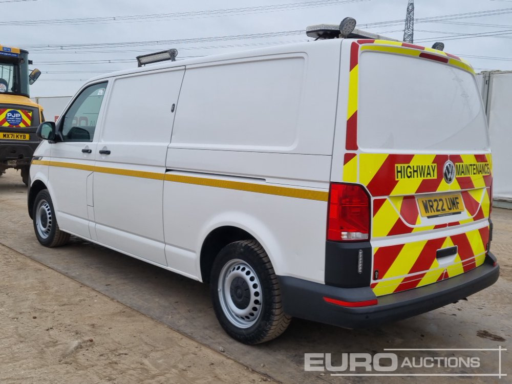 2022 Volkswagen Transporter T32 - Комбе: слика 3 2022 Volkswagen Transporter T32 - Комбе: слика 3