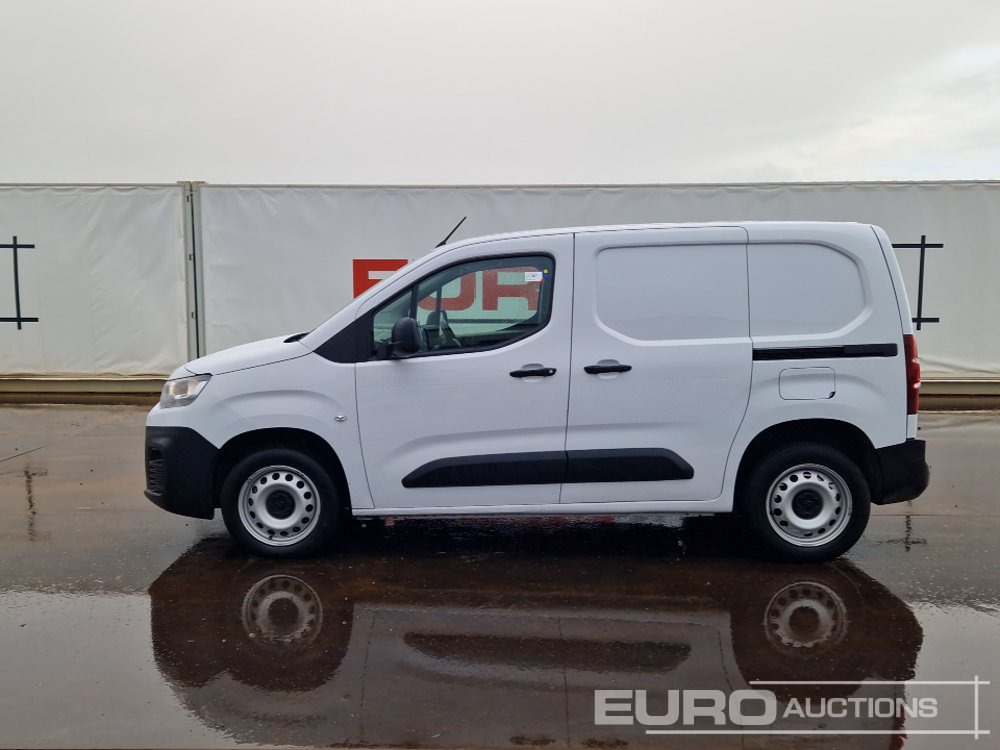 2023 Citroen Berlingo - Комбе: слика 2 2023 Citroen Berlingo - Комбе: слика 2