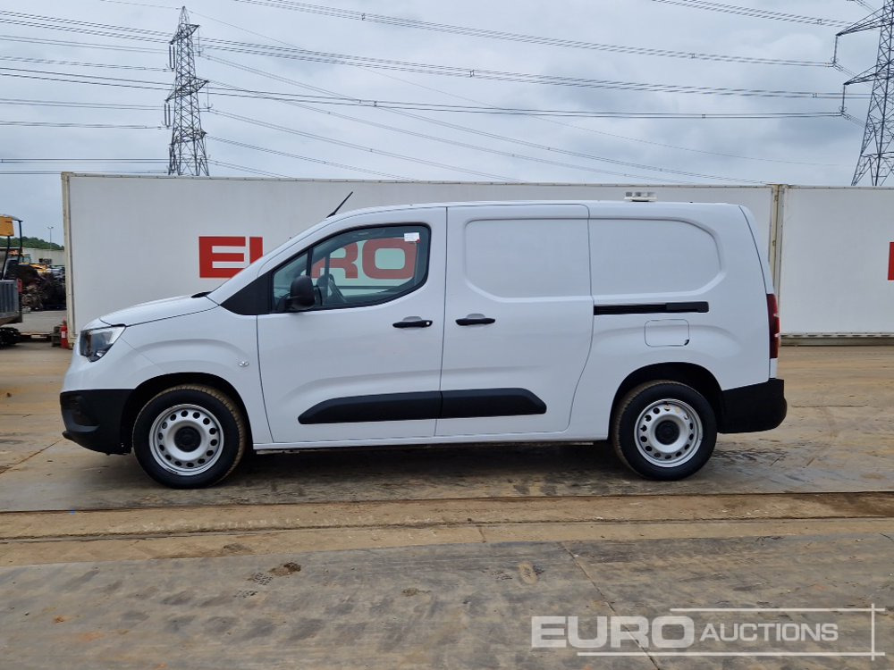 2023 Vauxhall Combo - Комбе: слика 2 2023 Vauxhall Combo - Комбе: слика 2