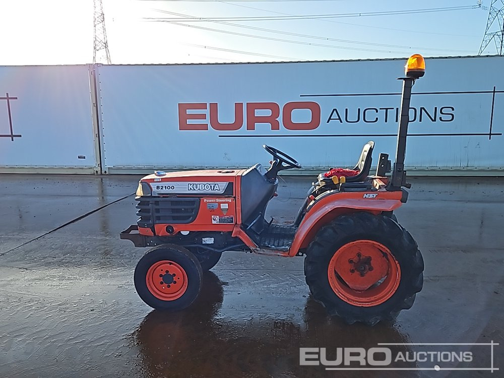 Kubota G2100 - Мини трактор: слика 2 Kubota G2100 - Мини трактор: слика 2
