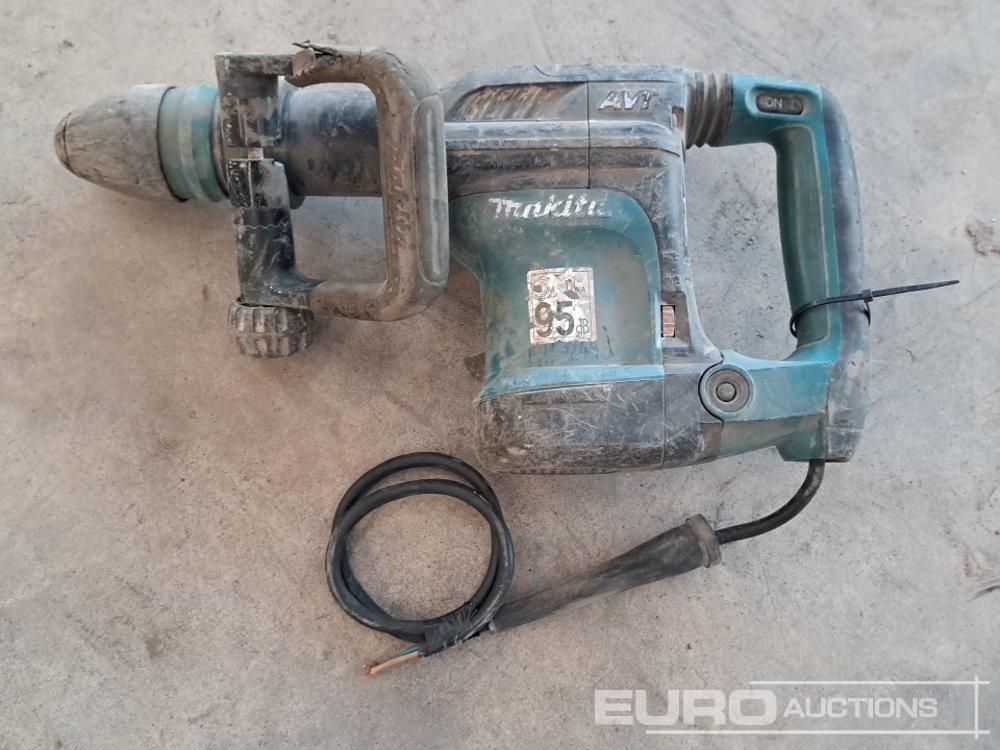 Makita AVT - Опрема за работилница: слика 2 Makita AVT - Опрема за работилница: слика 2