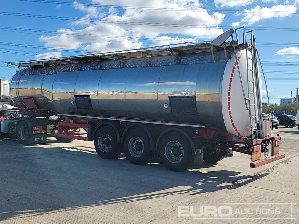 Melton 40,000 Litre Tri Axle Tanker Trailer - Полуприколка цистерна: слика 3 Melton 40,000 Litre Tri Axle Tanker Trailer - Полуприколка цистерна: слика 3
