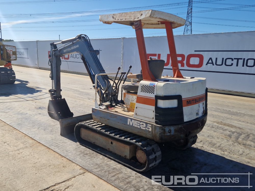 Mitsubishi ME25 - Мини багер: слика 3 Mitsubishi ME25 - Мини багер: слика 3