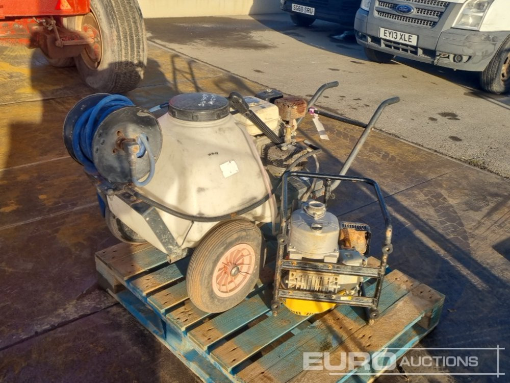 Plastic Water Bowser, Honda Pressure Washer - Перач под висок притисок: слика 5 Plastic Water Bowser, Honda Pressure Washer - Перач под висок притисок: слика 5