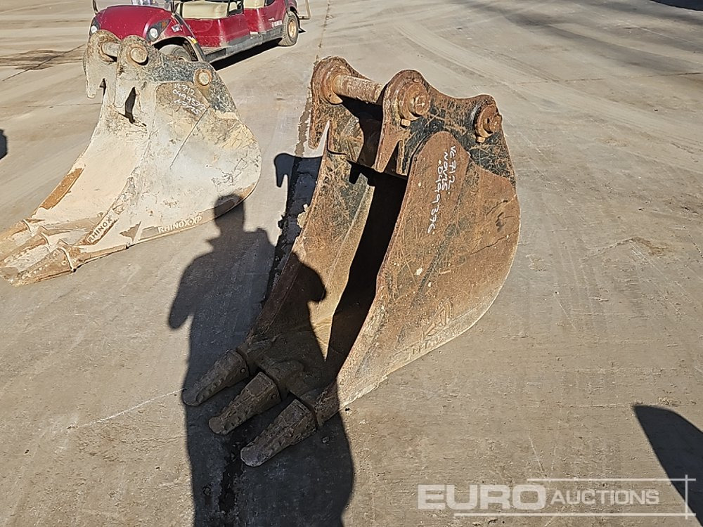 Rhinox 18" Digging Bucket 65mm Pin to suit 13 Ton Excavator - Корпа: слика 1 Rhinox 18" Digging Bucket 65mm Pin to suit 13 Ton Excavator - Корпа: слика 1