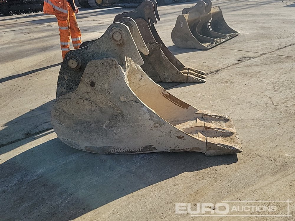 Rhinox 24" Digging Bucket 65mm Pin to suit 13 Ton Excavator - Корпа: слика 2 Rhinox 24" Digging Bucket 65mm Pin to suit 13 Ton Excavator - Корпа: слика 2