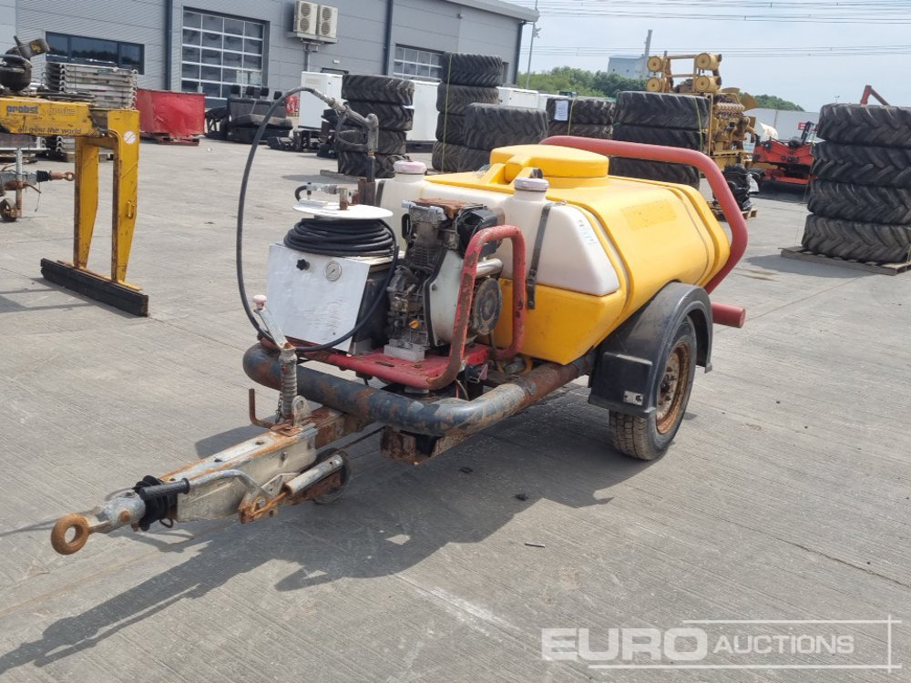 Single Axle Plastic Water Bowser, Yanmar Pressure Washer - Перач под висок притисок: слика 1 Single Axle Plastic Water Bowser, Yanmar Pressure Washer - Перач под висок притисок: слика 1