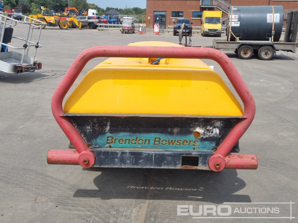Single Axle Plastic Water Bowser, Yanmar Pressure Washer - Перач под висок притисок: слика 4 Single Axle Plastic Water Bowser, Yanmar Pressure Washer - Перач под висок притисок: слика 4