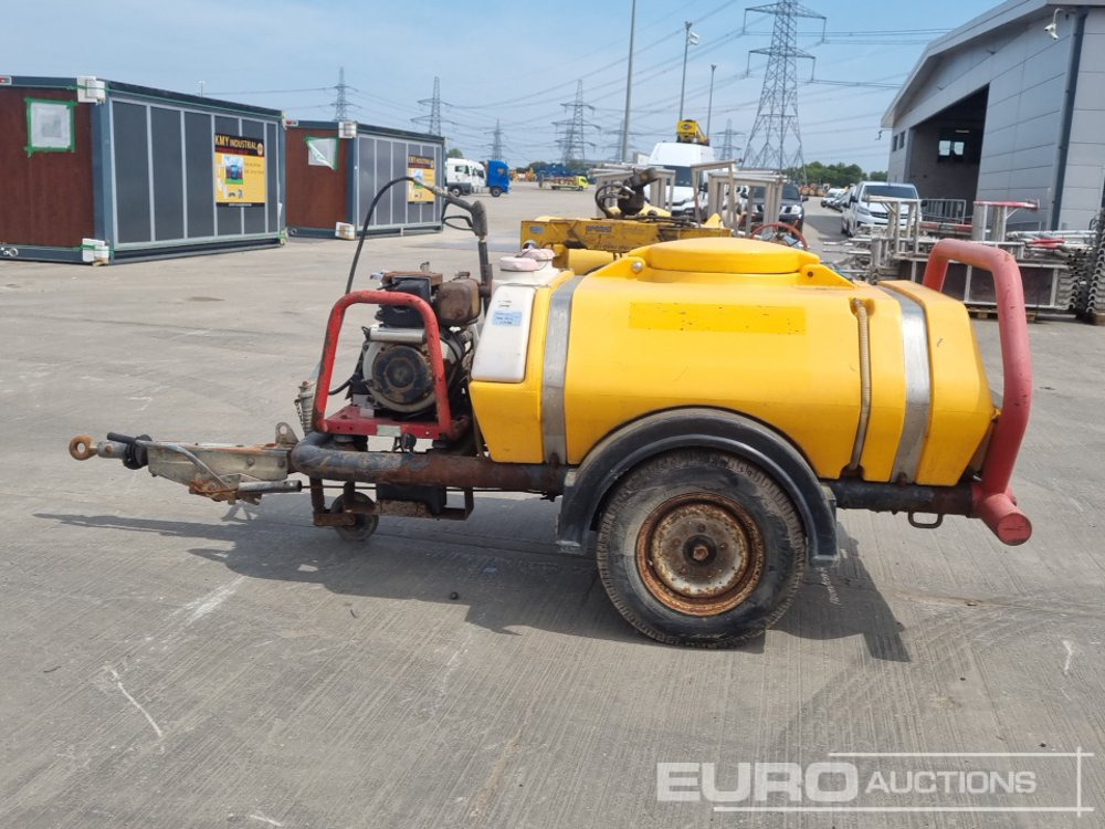 Single Axle Plastic Water Bowser, Yanmar Pressure Washer - Перач под висок притисок: слика 2 Single Axle Plastic Water Bowser, Yanmar Pressure Washer - Перач под висок притисок: слика 2