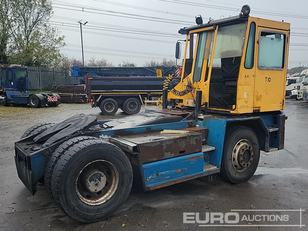 Sisu 4x2 Shunter (Runs, Hydraulic Leak) - Трактор на терминалот: слика 5 Sisu 4x2 Shunter (Runs, Hydraulic Leak) - Трактор на терминалот: слика 5