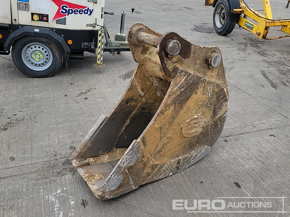 Strickland 18" Digging Bucket 65mm Pin to suit 13 Ton Excavator - Корпа: слика 1 Strickland 18" Digging Bucket 65mm Pin to suit 13 Ton Excavator - Корпа: слика 1