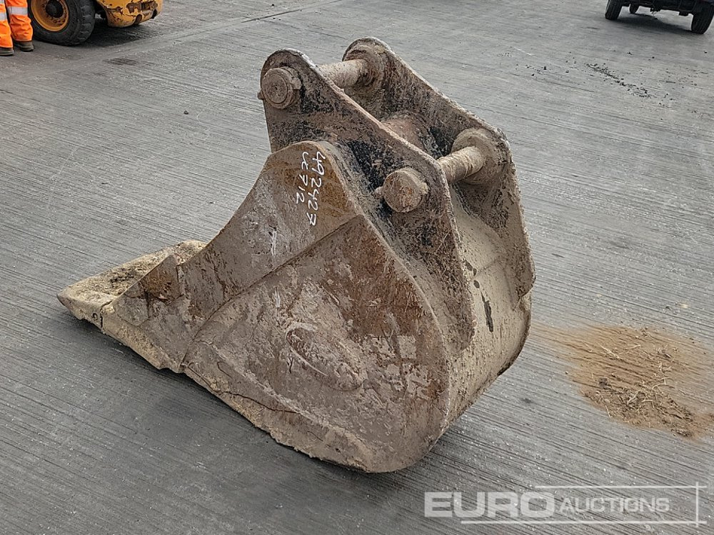 Strickland 24" Digging Bucket 65mm Pin to suit 13 Ton Excavator - Корпа: слика 3 Strickland 24" Digging Bucket 65mm Pin to suit 13 Ton Excavator - Корпа: слика 3