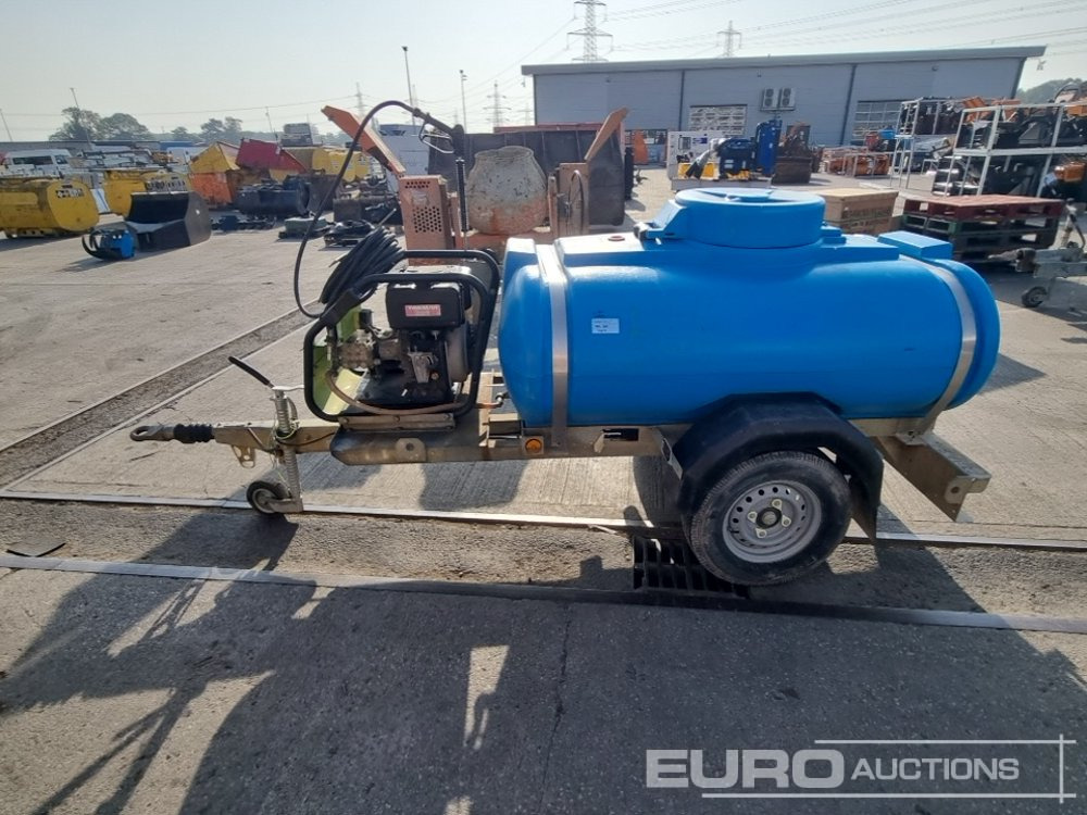 Trailer Engineering Single Axle Plastic Water Bowser, Yanmar Pressure Washer - Перач под висок притисок: слика 2 Trailer Engineering Single Axle Plastic Water Bowser, Yanmar Pressure Washer - Перач под висок притисок: слика 2