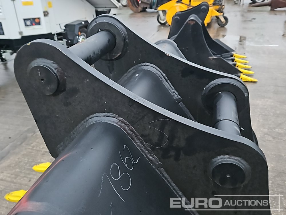 Нов Корпа Unused 48" Digging Bucket 70mm Pin to suit 14-16 Ton Excavator: слика 11