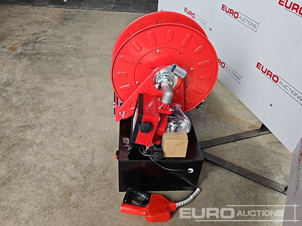 Unused Boss 220v Pump, Retractable Hose Reel, 10m Hose, Flow Meter - Градежна опрема: слика 2 Unused Boss 220v Pump, Retractable Hose Reel, 10m Hose, Flow Meter - Градежна опрема: слика 2
