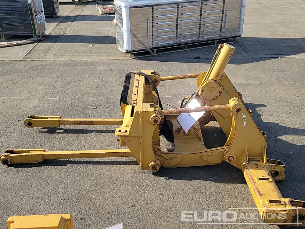 Unused CAT Hydraulic Multi Tyne Ripper to suit Grader - Корпа: слика 2 Unused CAT Hydraulic Multi Tyne Ripper to suit Grader - Корпа: слика 2