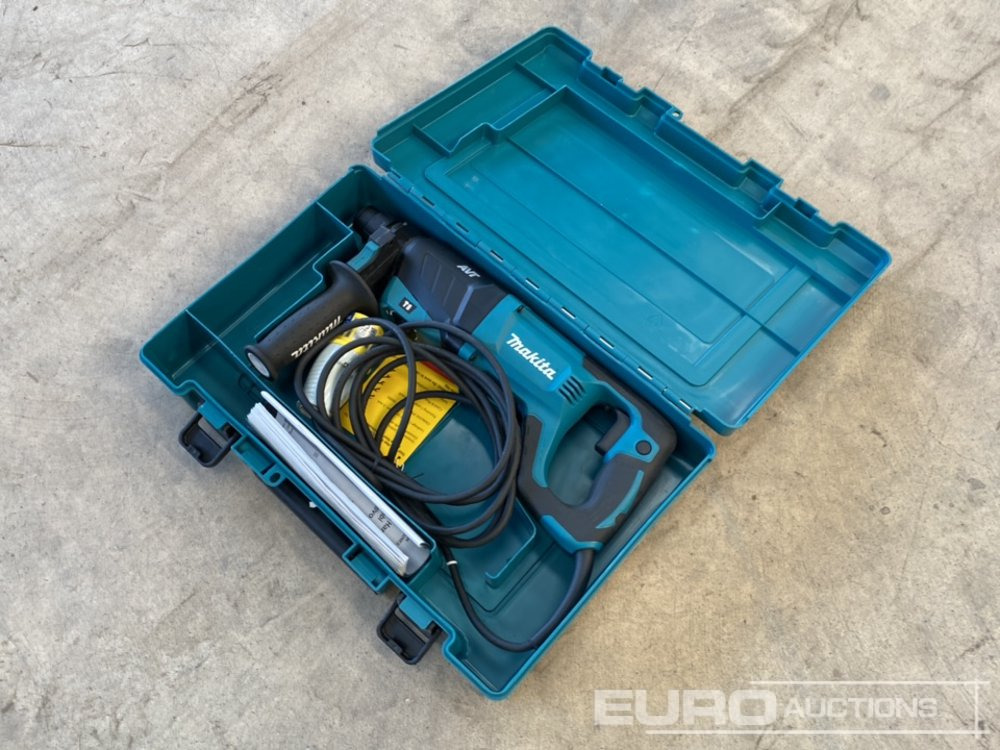 Unused Makita HR2641 SDS 110v 2 Speed Hammer Drill - Градежна опрема: слика 1 Unused Makita HR2641 SDS 110v 2 Speed Hammer Drill - Градежна опрема: слика 1