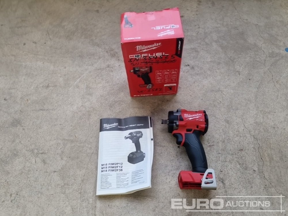 Unused Milwaukee M18 FIW2F12-0 18V FUEL Brushless Compact 1/2" Impact Wrench (Body Only) - Градежна опрема: слика 3 Unused Milwaukee M18 FIW2F12-0 18V FUEL Brushless Compact 1/2" Impact Wrench (Body Only) - Градежна опрема: слика 3