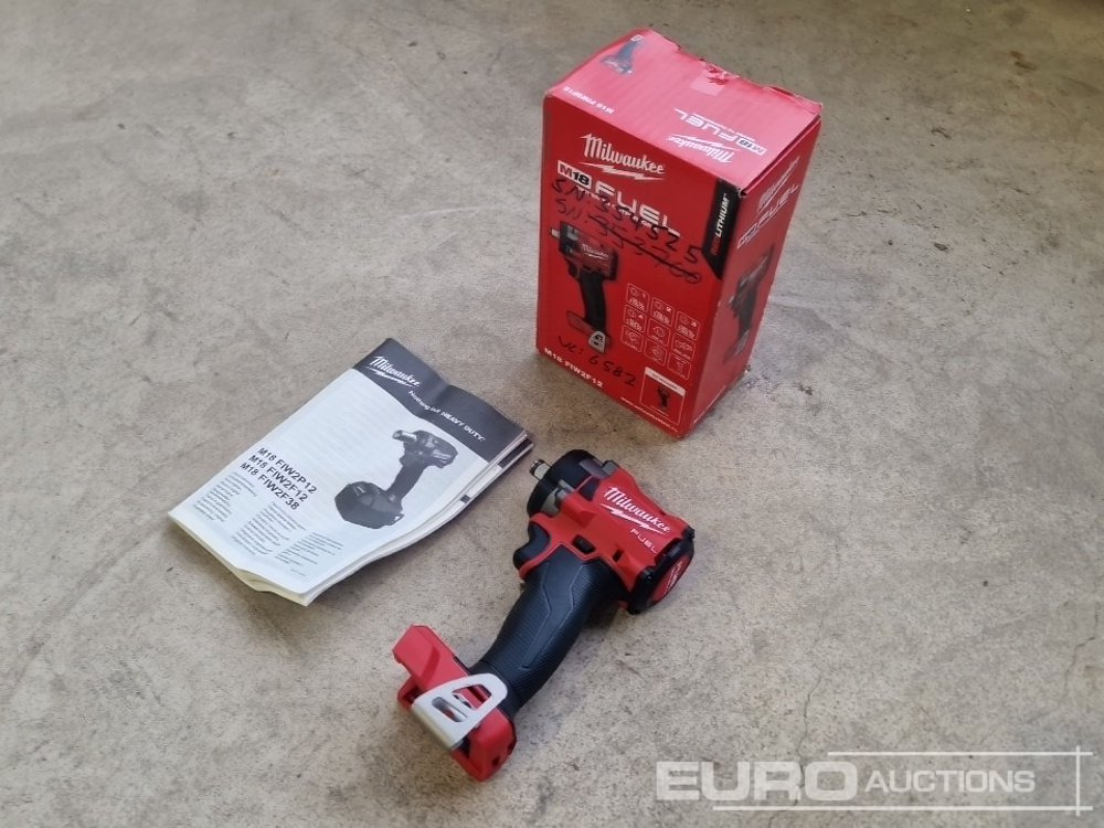 Unused Milwaukee M18 FIW2F12-0 18V FUEL Brushless Compact 1/2" Impact Wrench (Body Only) - Градежна опрема: слика 1 Unused Milwaukee M18 FIW2F12-0 18V FUEL Brushless Compact 1/2" Impact Wrench (Body Only) - Градежна опрема: слика 1
