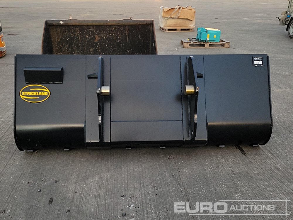 Unused Strickland 90" Loading Bucket to suit Manitou Telehandler - Корпа: слика 4 Unused Strickland 90" Loading Bucket to suit Manitou Telehandler - Корпа: слика 4