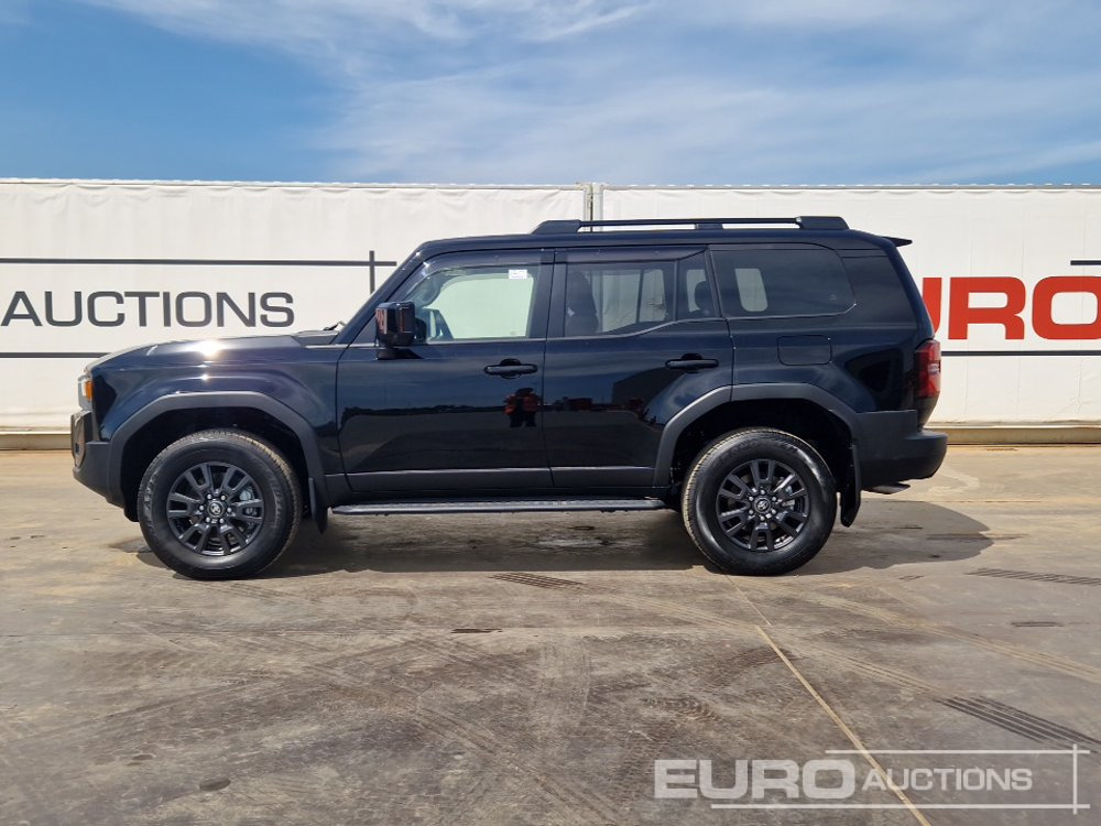 Unused Toyota Land Cruiser - SUV: слика 2 Unused Toyota Land Cruiser - SUV: слика 2