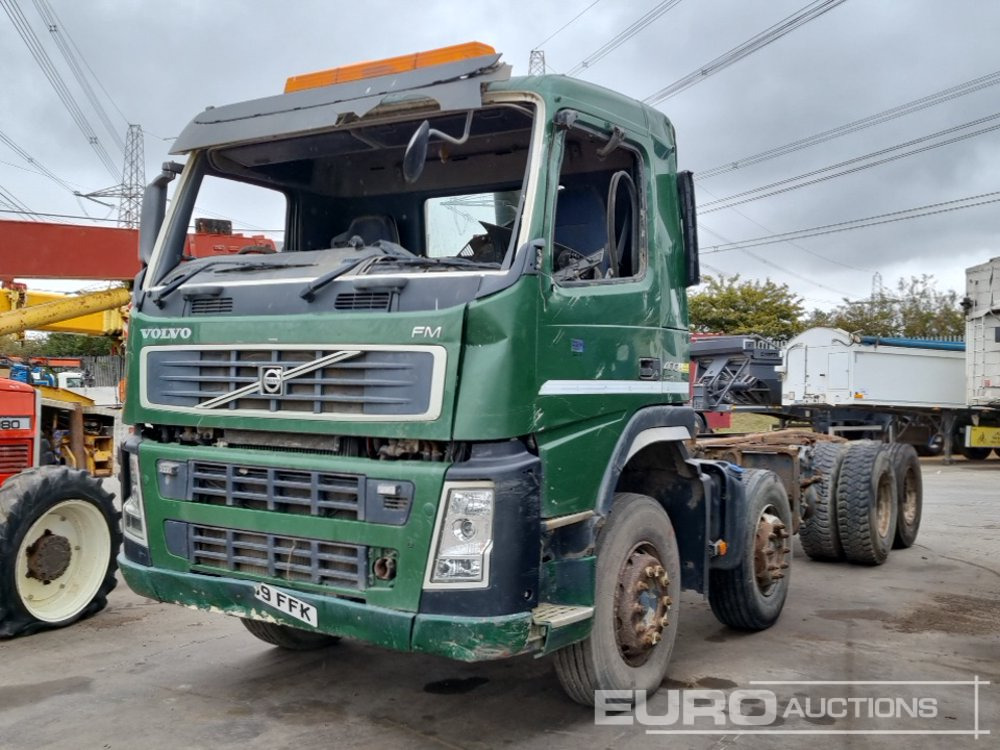 Volvo FM400 - Камион со кабинска шасија: слика 1 Volvo FM400 - Камион со кабинска шасија: слика 1
