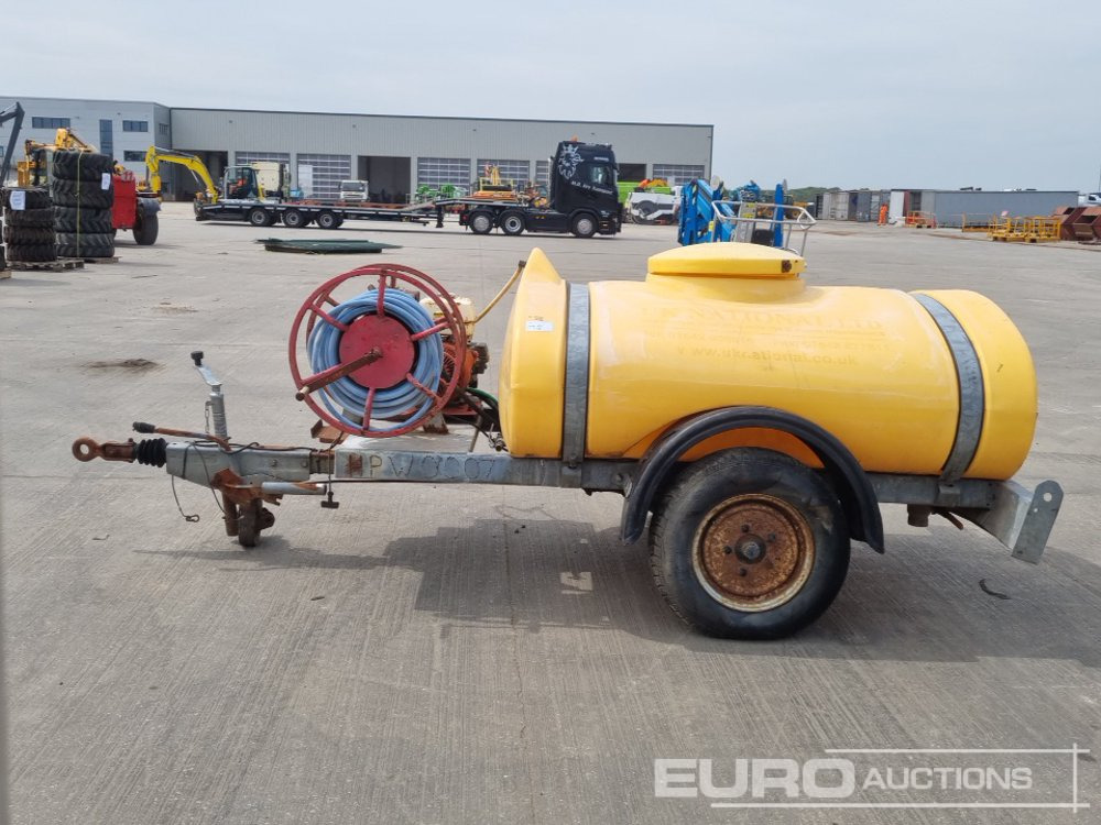 Western Trailers Single Axle Plastic Water Bowser, Honda Pressure Washer - Перач под висок притисок: слика 2 Western Trailers Single Axle Plastic Water Bowser, Honda Pressure Washer - Перач под висок притисок: слика 2