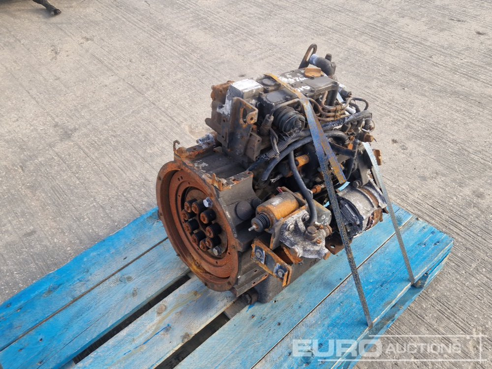 Yanmar 2 Cylinder Engine - Мотор: слика 1 Yanmar 2 Cylinder Engine - Мотор: слика 1