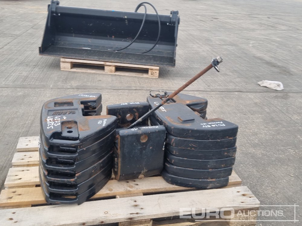 Case Front Weights (12 of) & Hitch to suit Tractor - Земјоделска машина: слика 4 Case Front Weights (12 of) & Hitch to suit Tractor - Земјоделска машина: слика 4