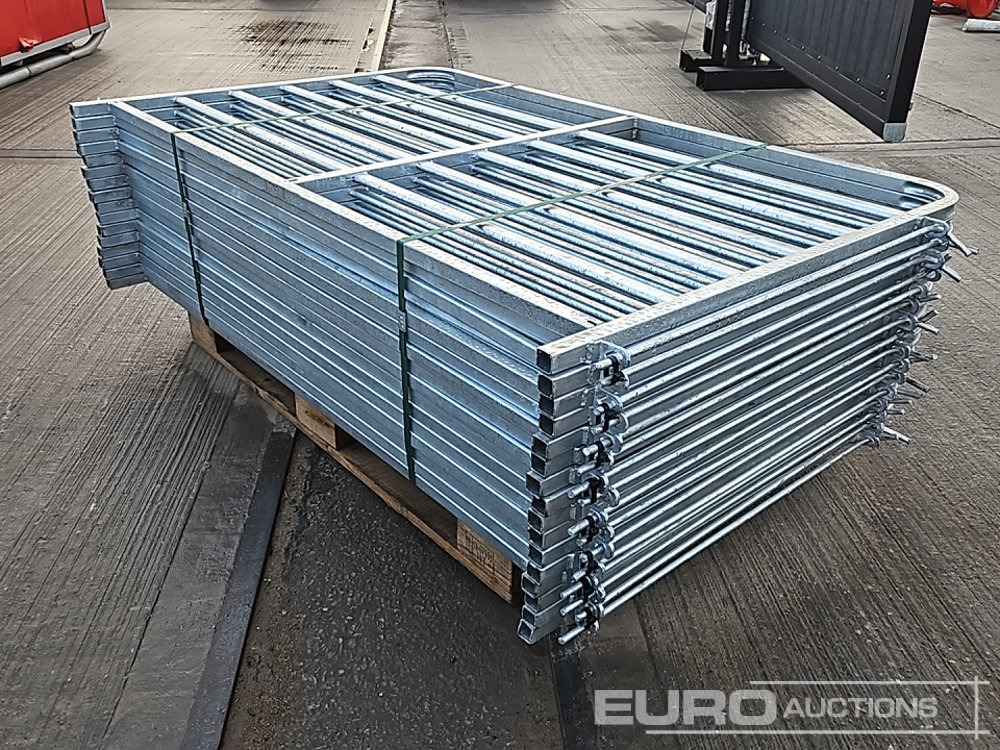 Unused 5' Galvanised Sheep Hurdle (16 of) - Земјоделска машина: слика 5 Unused 5' Galvanised Sheep Hurdle (16 of) - Земјоделска машина: слика 5