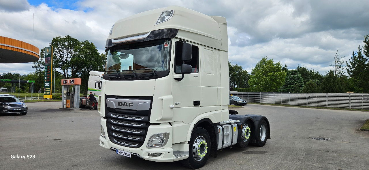 DAF XF 106.480 Superspace - Камион влекач: слика 1 DAF XF 106.480 Superspace - Камион влекач: слика 1