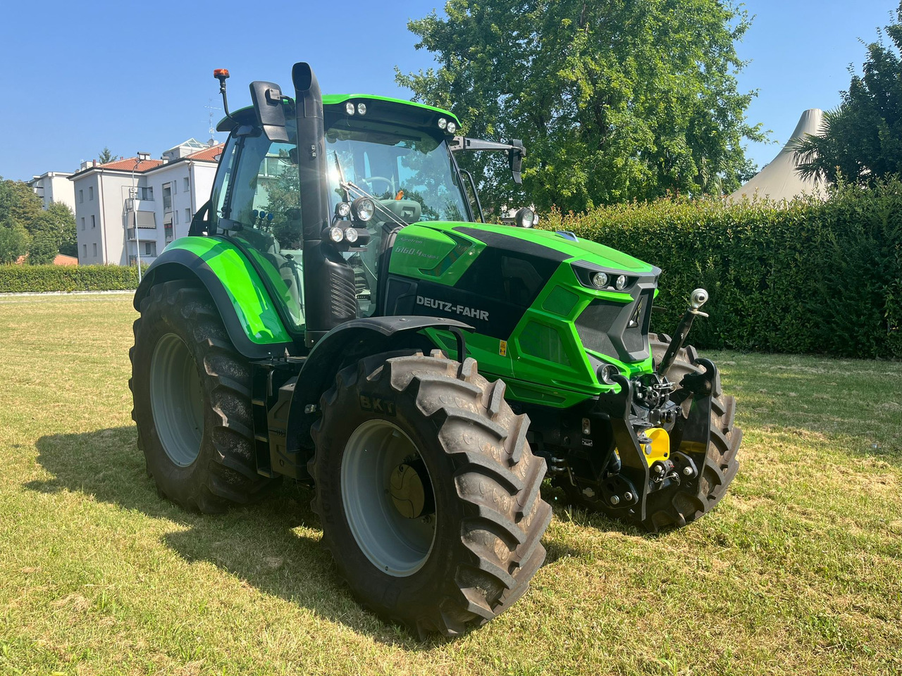Deutz-Fahr Agrotron 6160.4 Rc-Shift - Трактор: слика 4 Deutz-Fahr Agrotron 6160.4 Rc-Shift - Трактор: слика 4