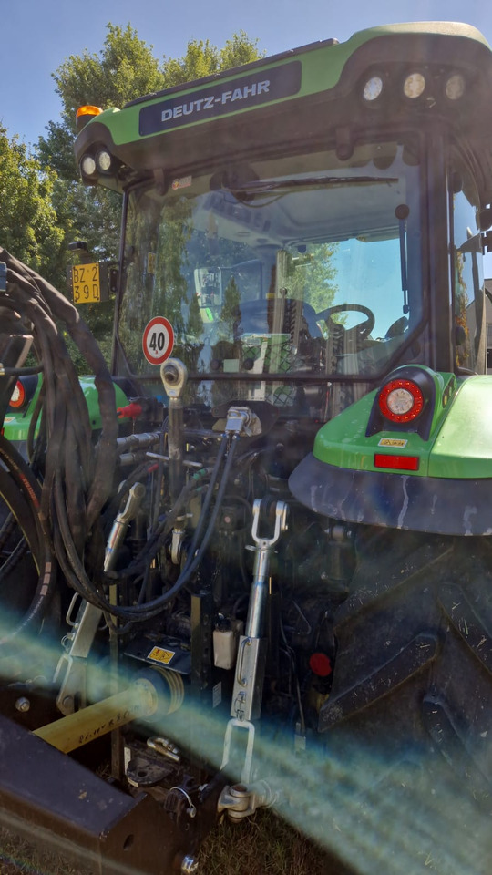 Trattore usato Deutz-Fahr 6125 C TTV - Трактор: слика 3 Trattore usato Deutz-Fahr 6125 C TTV - Трактор: слика 3