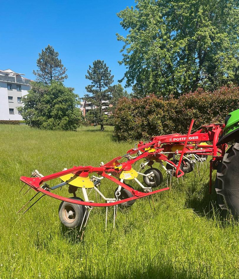 Voltafieno usato Pottinger Hit 690 N - Превртувач и гребло: слика 1 Voltafieno usato Pottinger Hit 690 N - Превртувач и гребло: слика 1