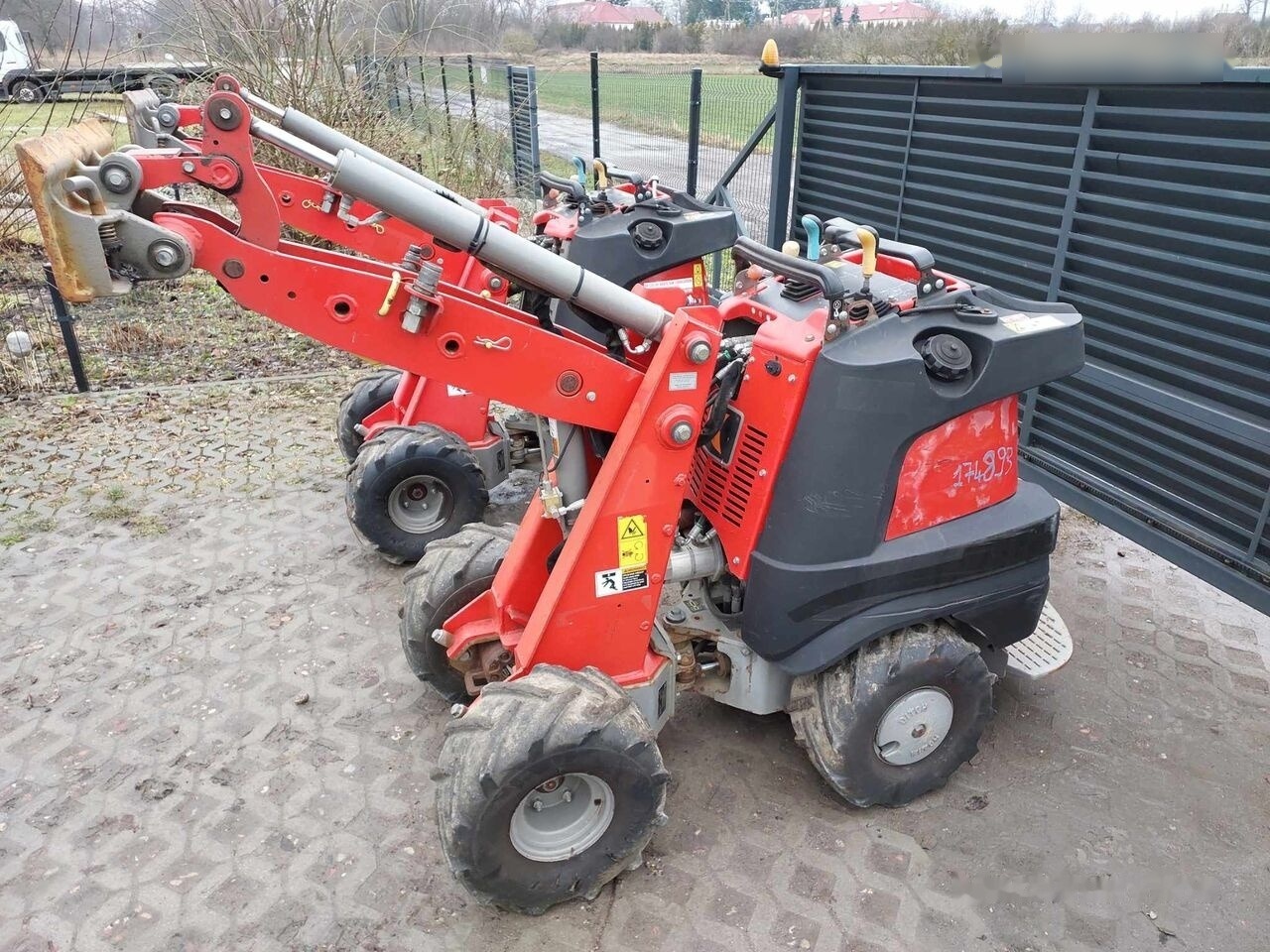 Ditch-Witch Zahn R300 - Копач на канали: слика 2 Ditch-Witch Zahn R300 - Копач на канали: слика 2