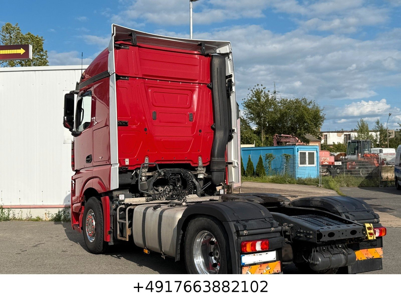 Mercedes-Benz Actros 1846 Streamspace/Retarder/Hydraulik - Камион влекач: слика 4 Mercedes-Benz Actros 1846 Streamspace/Retarder/Hydraulik - Камион влекач: слика 4
