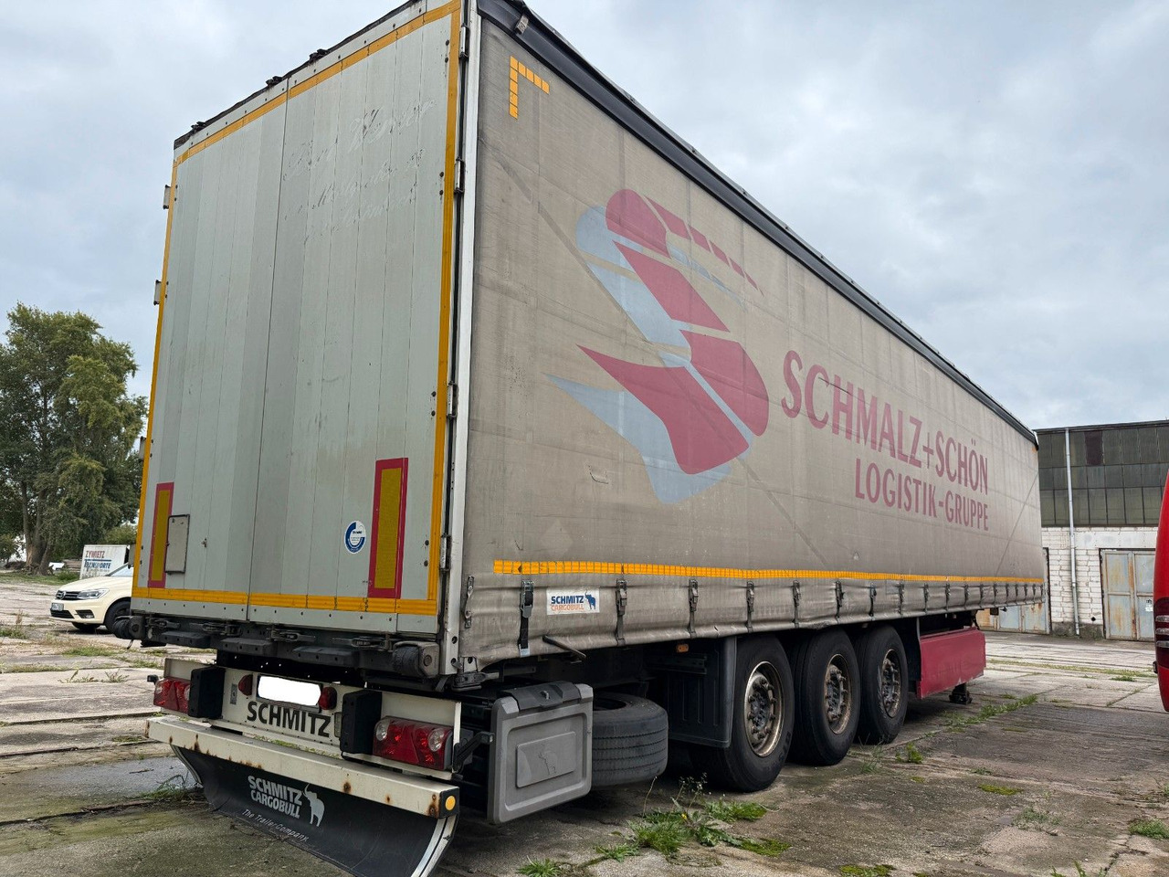 Schmitz Cargobull Standart Seitenplane/Liftachse/Palettenkasten - Полуприколка со церада: слика 3 Schmitz Cargobull Standart Seitenplane/Liftachse/Palettenkasten - Полуприколка со церада: слика 3