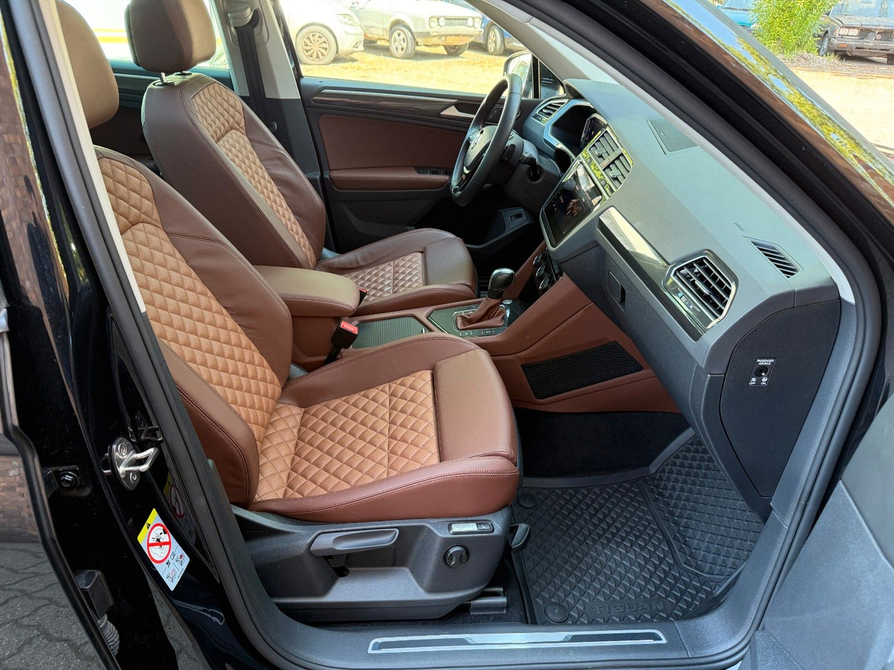 Volkswagen Tiguan Highline/Vi.Cockpit/Dynaudio/Individual - SUV: слика 1 Volkswagen Tiguan Highline/Vi.Cockpit/Dynaudio/Individual - SUV: слика 1