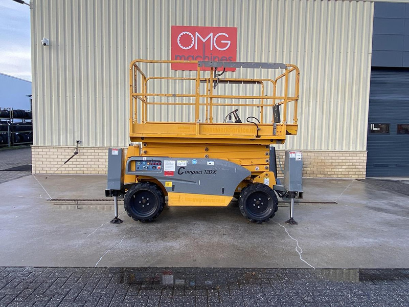Дигачка платформа Haulotte Compact 12DX, Schaar hoogwerker, 4X4 Diesel: слика 7 Дигачка платформа Haulotte Compact 12DX, Schaar hoogwerker, 4X4 Diesel: слика 7