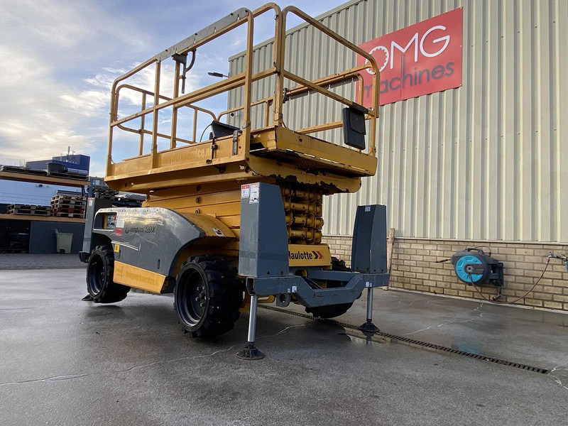 Дигачка платформа Haulotte Compact 12DX, Schaar hoogwerker, 4X4 Diesel: слика 8 Дигачка платформа Haulotte Compact 12DX, Schaar hoogwerker, 4X4 Diesel: слика 8