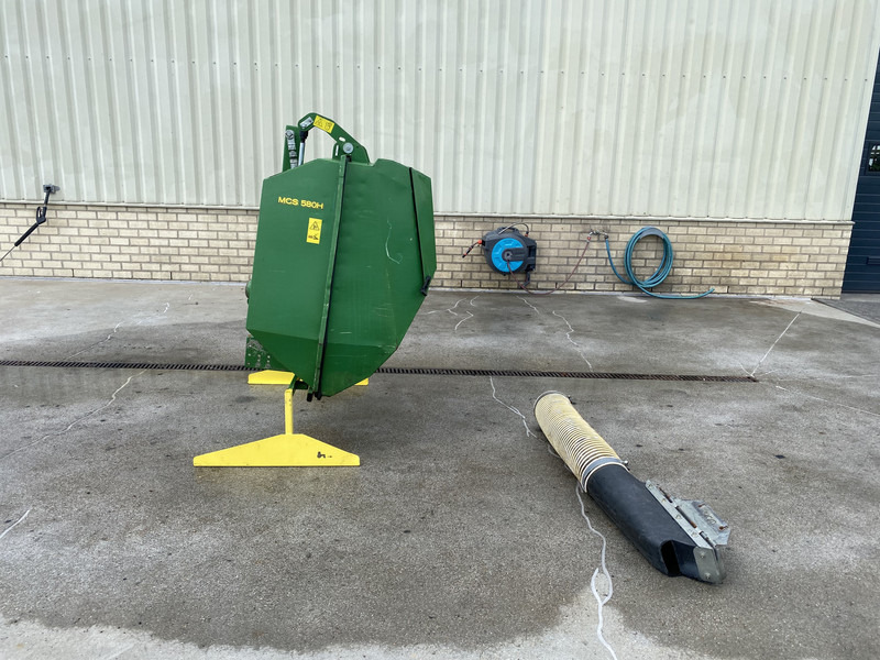 John Deere MCS 580 H, Hoogkieper, Opvangbak + afzuiging - Косилка: слика 5 John Deere MCS 580 H, Hoogkieper, Opvangbak + afzuiging - Косилка: слика 5