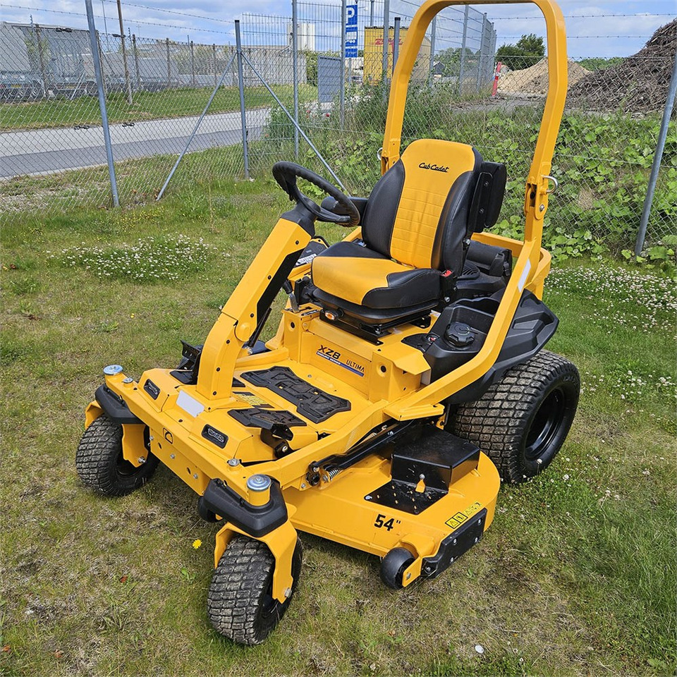 ABC Cub Cadet XZ8 Zero Turn - Градинарска косилка: слика 2 ABC Cub Cadet XZ8 Zero Turn - Градинарска косилка: слика 2